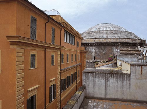 La cupola del Pantheon vista dal Complesso del Seminario