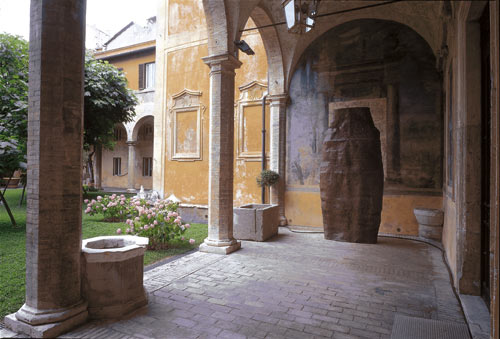 Scorci del chiostro